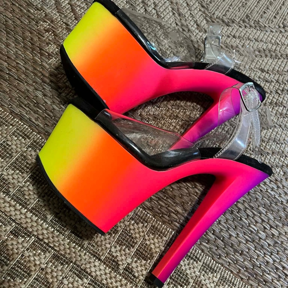 7 inch pink yellow orange UV pleaser platforms size 8